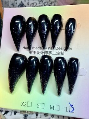 Handmade Black Sparkle Claws Press-On Nails- Size Large